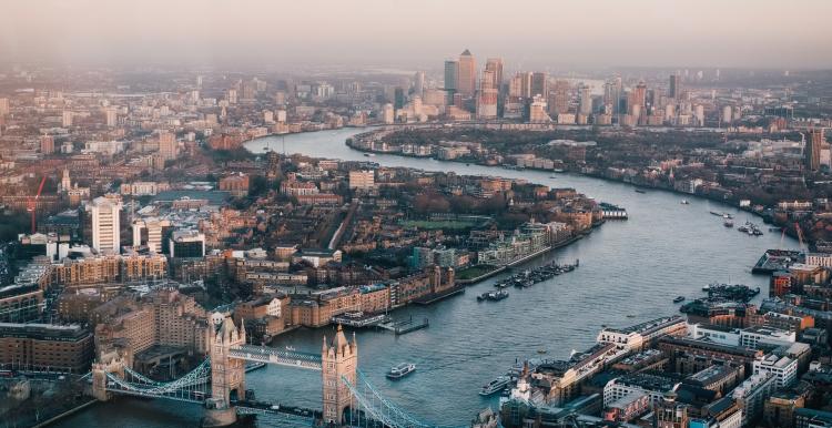 Aerial view of river thames and buildings 